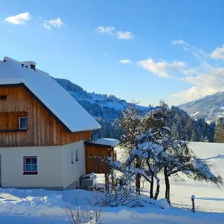 Daum Holiday home Grosssolk